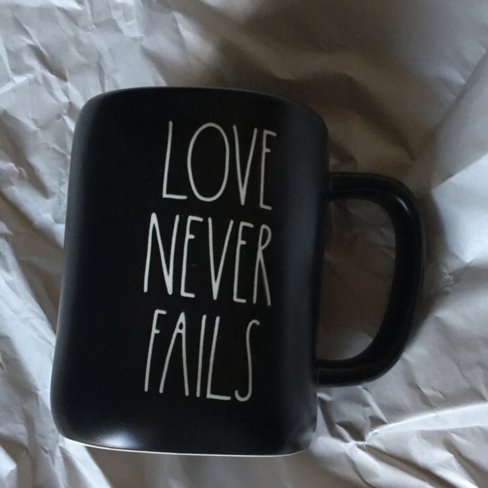 Rae Dunn “Love Never Fails” Mug NWT